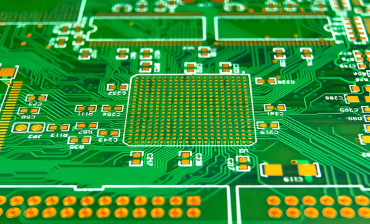 过孔填充技术驱动PCB布线迈向更高密度与性能