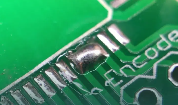 PCB阻焊层附着力测试-划格法与胶带测试全解